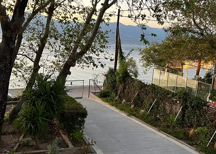 Rodini House Apartment